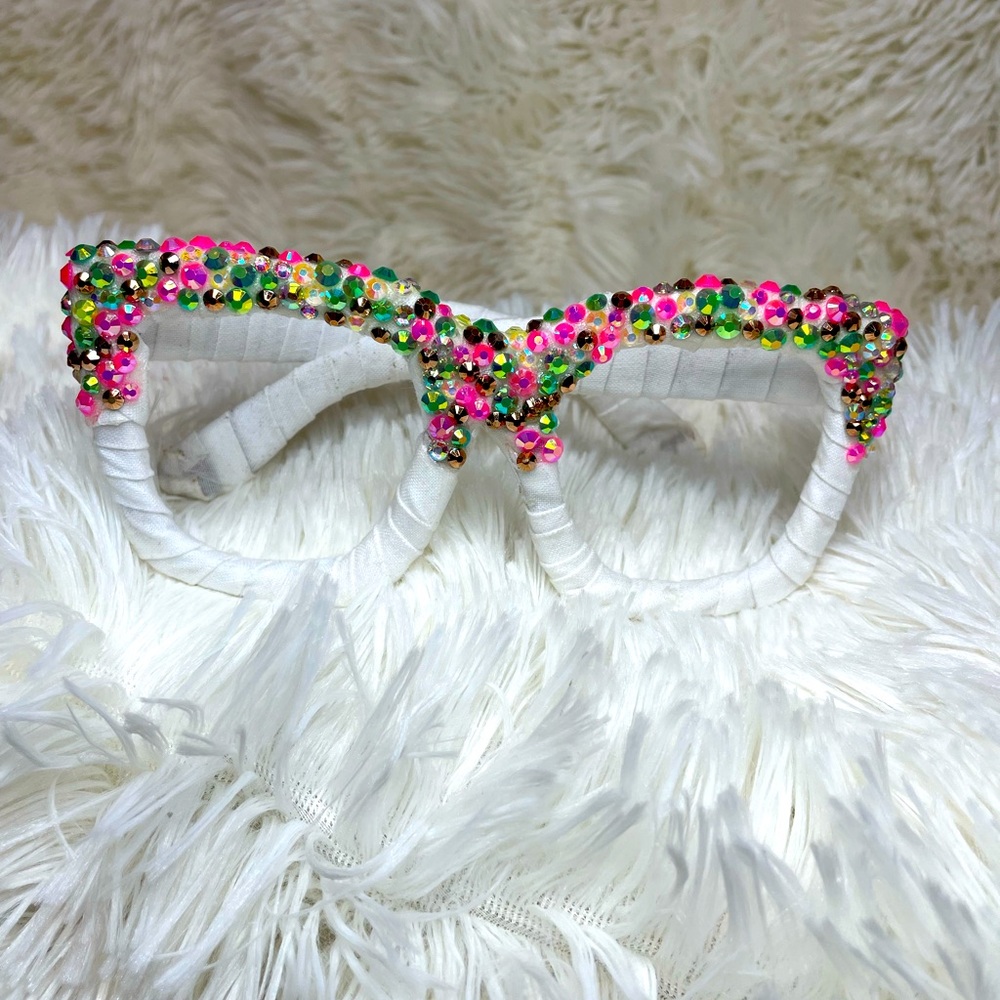 Fashion eye wear